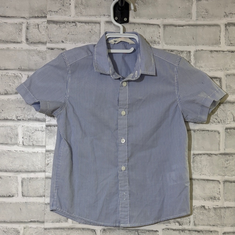 4/$20 H&M kids Blue and White Striped Easy Iron Shirt, size 4-5